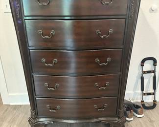 #55 - $160 - Tall chest 5 drawers 57Hx38x17