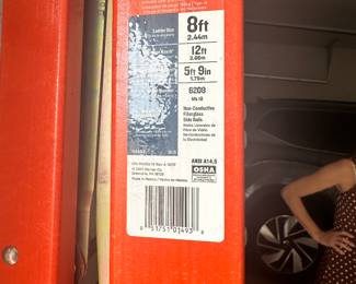 #74 - $86 - Werner ladder 8' - 300 pounds