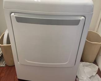 LG dryer $300