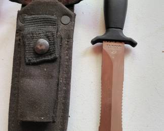 Gerber Mark 2 
bayonet