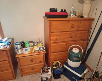 Fishing line, vintage water cooler, electric filet knives, GPS system