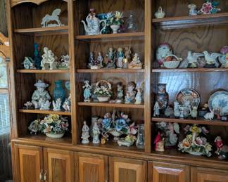 Very large book case excellent condition