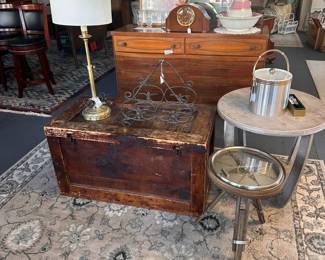 Maydole Hammer Co Antique Chest