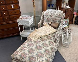 Chaise Lounge Fainting Couch