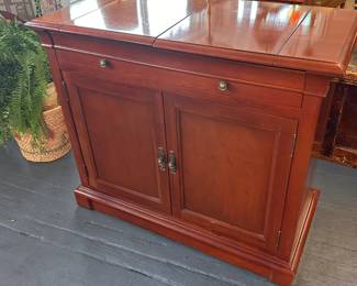 Ethan Allen Server, Side Board Cabinet