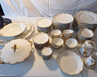 002 Theodore Haviland Limoges 12pc place setting, Ranson 94 pieces in all