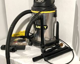 Stanley 2.8 Peak HP Wet Dry Vac