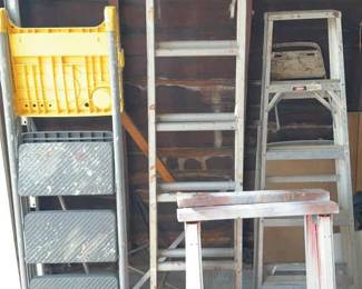 6 Foot Extension Ladder, 2 Step Ladders, 2 Sawhorses