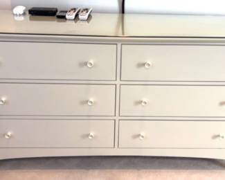 Baronet Canada Dresser