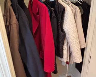 Clothing Men Womens Jackets Pullovers