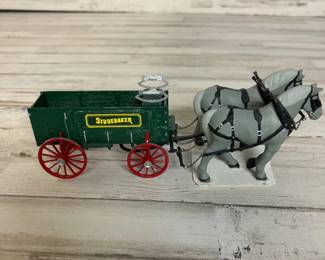 Vintage 1993 Studebaker Die Cast Collectible Horse Drawn Carriage Replica