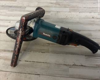 Makita 7” Electronic Polisher-Sander 10 Amp 3,000 RPM With Steel Grip Handle