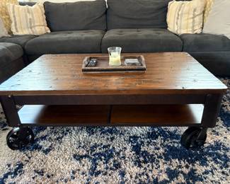 Coffee table
Width: 28
Length: 48.5
Height: 17 in