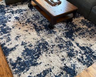 8x10 blue & gray rug
