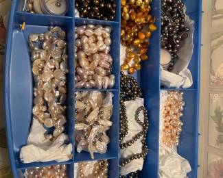 Fresh-water pearl jewelry