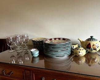 Christmas dishes and cups