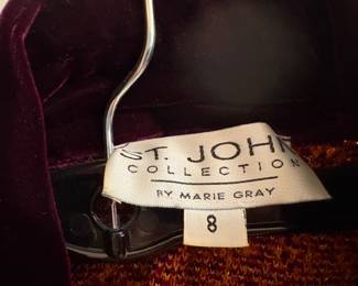 ST.JOHNS LADIES SUIT