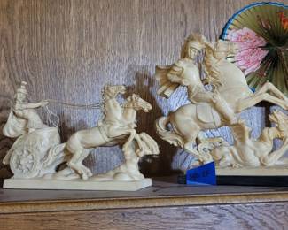 Santini Statuette