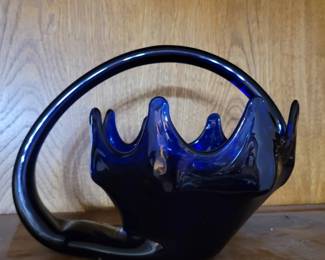 Vintage Cobalt Blue Art Centerpiece Swan Bowl