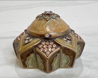 Lot 4347 Jay Strongwater Trinket Box