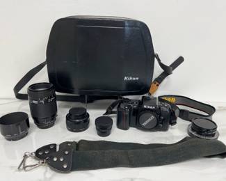 Lot 4402 Nikon N6006 F601 35MM SLR Film Camera Multiple Lenses Filters Nikon Case