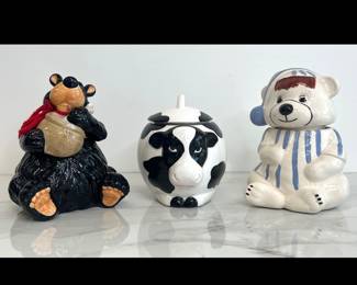 Lot 4255 Vintage Cookie Jars Youngs Heartfelt Kitchen Creations More