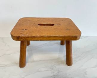Lot 4442 Vintage 1950 Handmade Wooden Step Stool