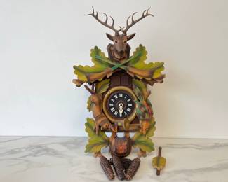 Lot 4366 Vintage E. Schmeckenbecher German Cuckoo Clock