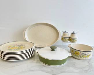 Lot 4460 Vintage Lenox TemperWare Summer Spice Stoneware Corning Ware Casserole