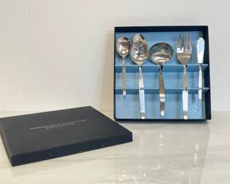 Lot 4412 Community Stainless by Oneida Serving Flatware