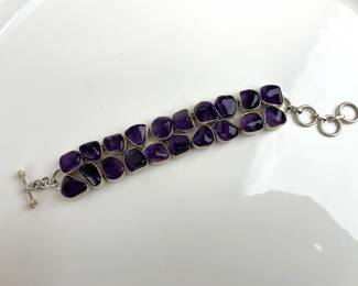 Lot 4495 Sterling Silver Amethyst Gemstone Bracelet