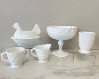 Lot 4239 Vintage Milk Glass Pedestal Compote Hen on Nest SugarCreamer
