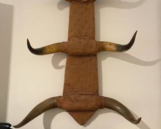 This three tier horn piece can also be found in the Master bedroom