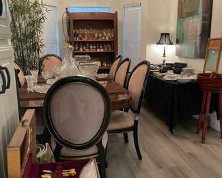 Looking into the Dining Room