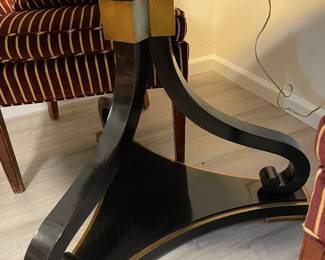 The base of the round lacquer table