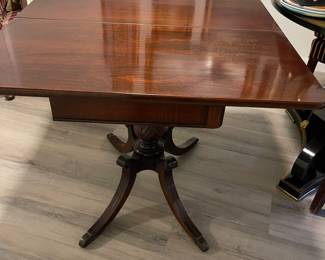 Game table fully extended