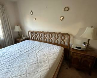 CUSTOMIZE ME! Solid Wood King Size Bedroom Furniture.