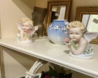 Porcelain angels