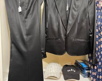 Women's Context Blazer & Pants Size M