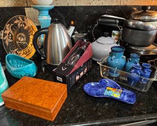 Collection of Kitchen Accessories