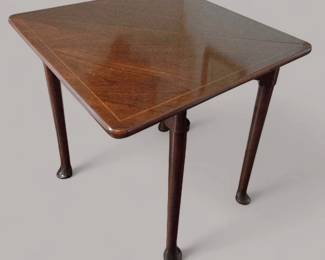 Henkel Harris Mahogany Handkerchief Table