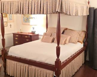 Henkel Harris Four Post Bed