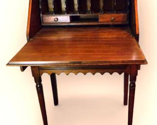 Pennsylvania House Queen Anne Solid Cherry Secretary's Desk
