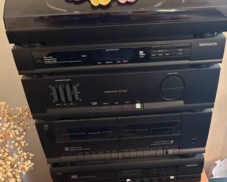 Magnavox stereo system