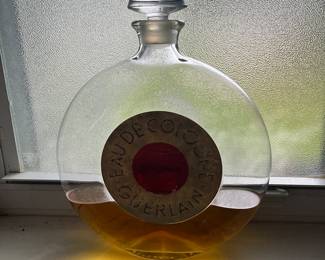 Vintage bottle of Guerlain Shalimar Eau de cologne