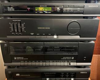 Stereo system 
Magnavox 