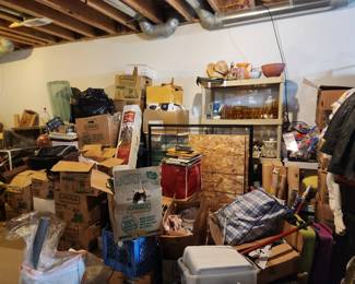 Treasure hunters dream....so many boxes we couldn't get to!