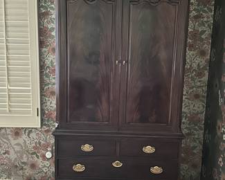 Henredon Bedroom Furniture