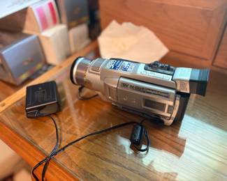 . . . Handy Cam