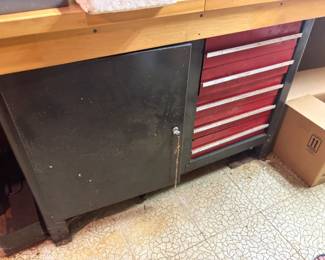 . . . this Craftsman chest actually is built into an amazing tool bench that is looooonnnnnng!